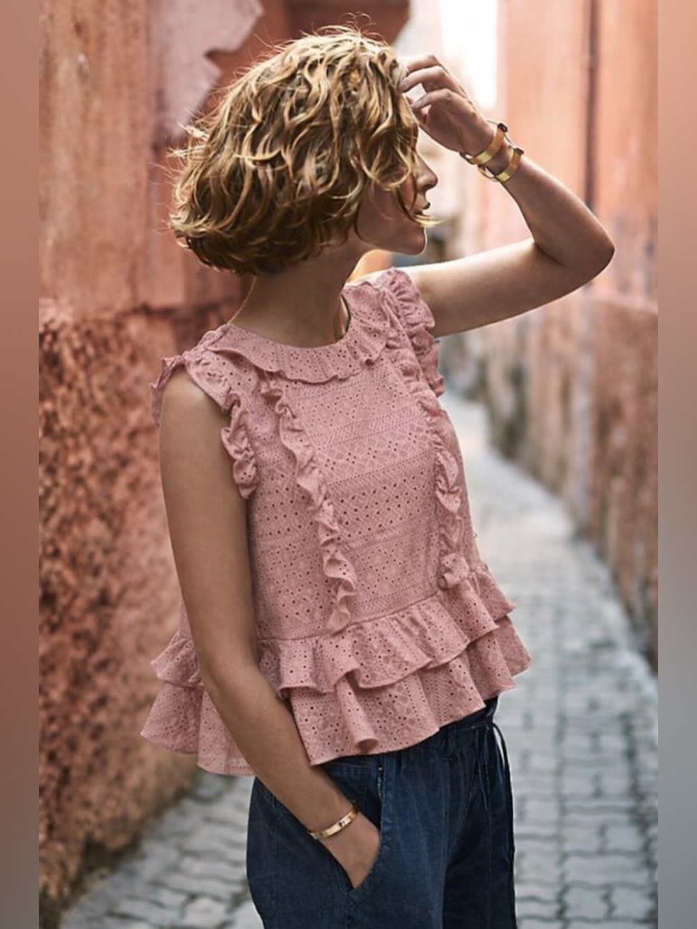 VON MAUR: NWOT Mauve Ruffle Tank